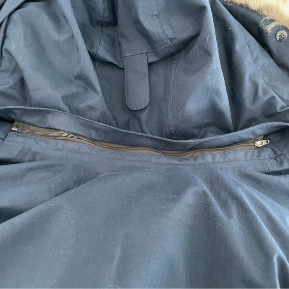 Nice Warm Down Eddie Bauer Parka - Picture 3 of 8